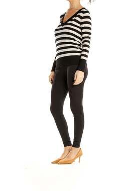 Mossimo Black and White Striped V-Neck Sweater Size XL